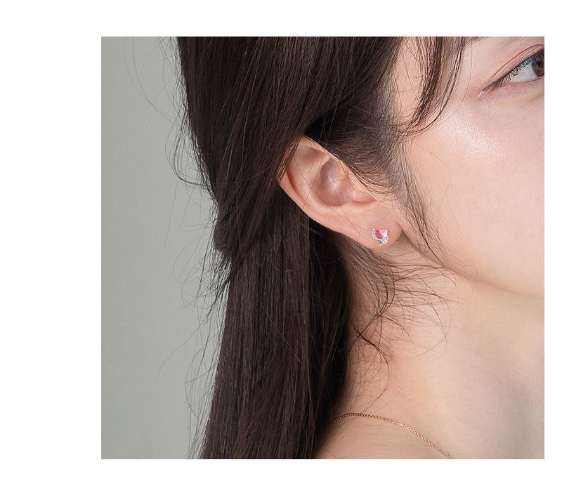 Simple Style Heart Shape Silver Plating Inlay Zircon Ear Studs 1 Pair