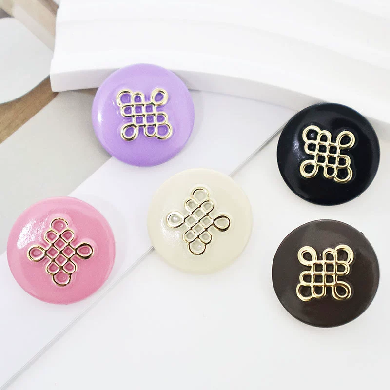 Окрашенные пластиковые пуговицы цветные черные ручные пуговицы шерстяные пальто ветровки пуговицы высокого класса