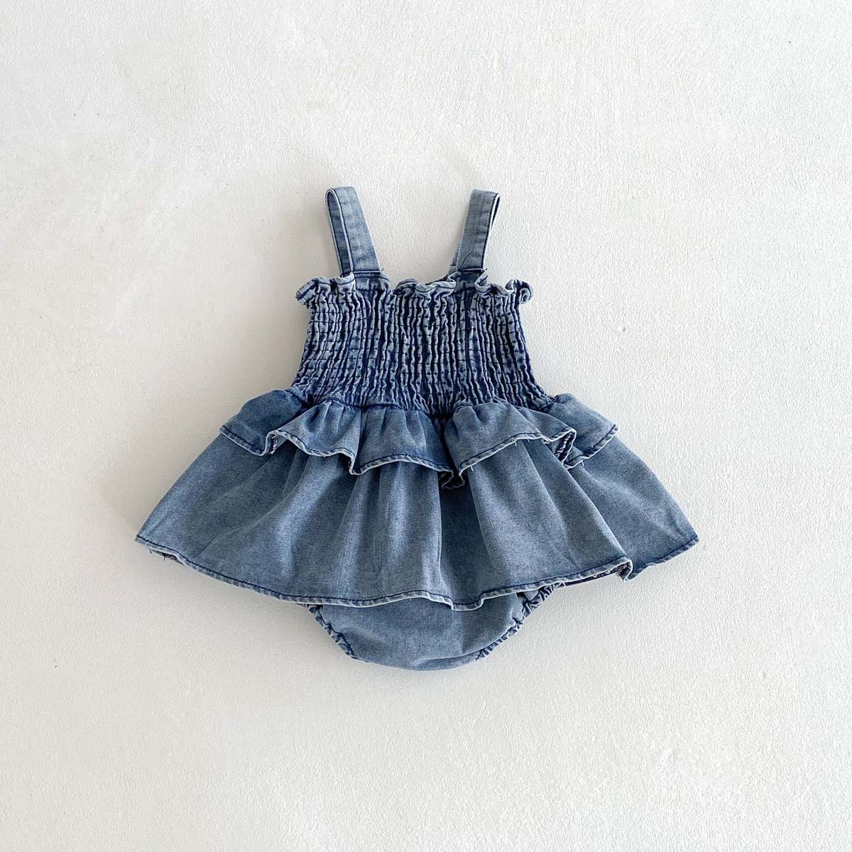 2025新型国境を越えた乳幼児の夏のファッション的な甘いデニムのストラップ