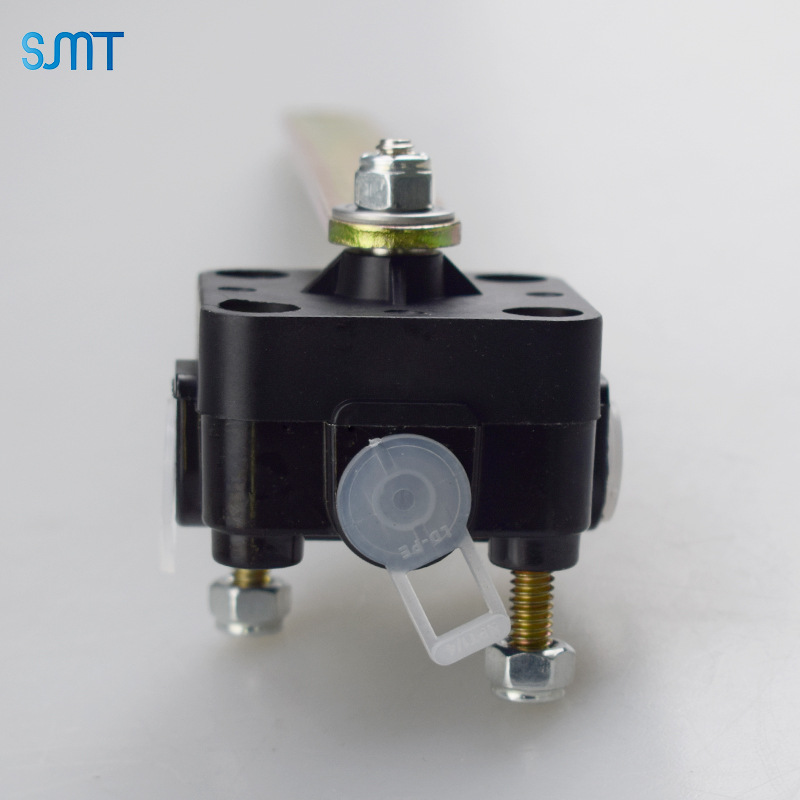 Piezas europeas del autobús del camión pesado de la válvula 52321-q190 de la altura de SMT