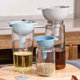 烹饪勺铲;刨子、削皮器;厨用剪刀