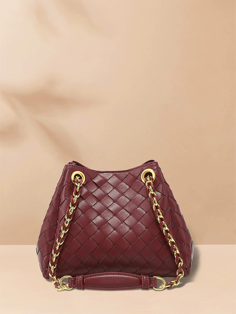 Chain, one-shoulder bag, chain bag