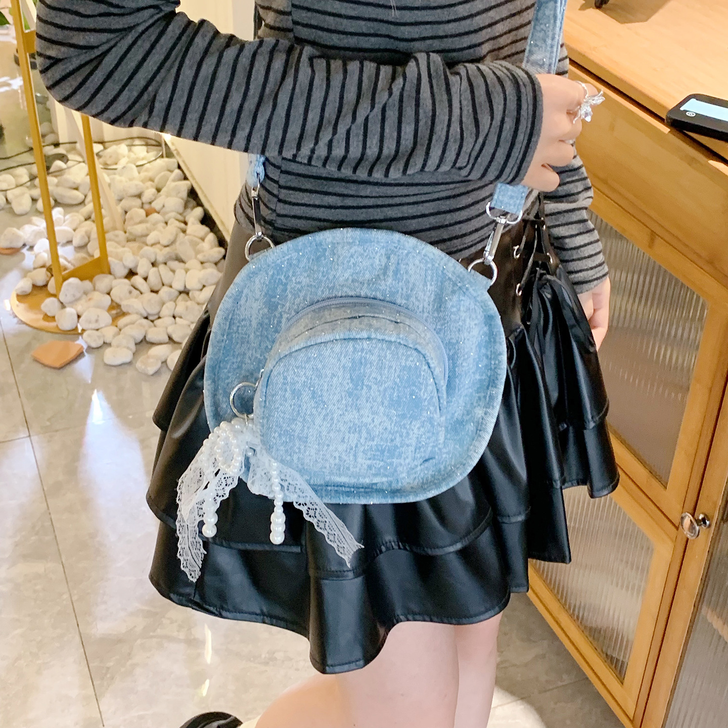 小众百搭串珠迷你口红包帽子包包新款蝴蝶结装饰包时尚单肩斜挎包