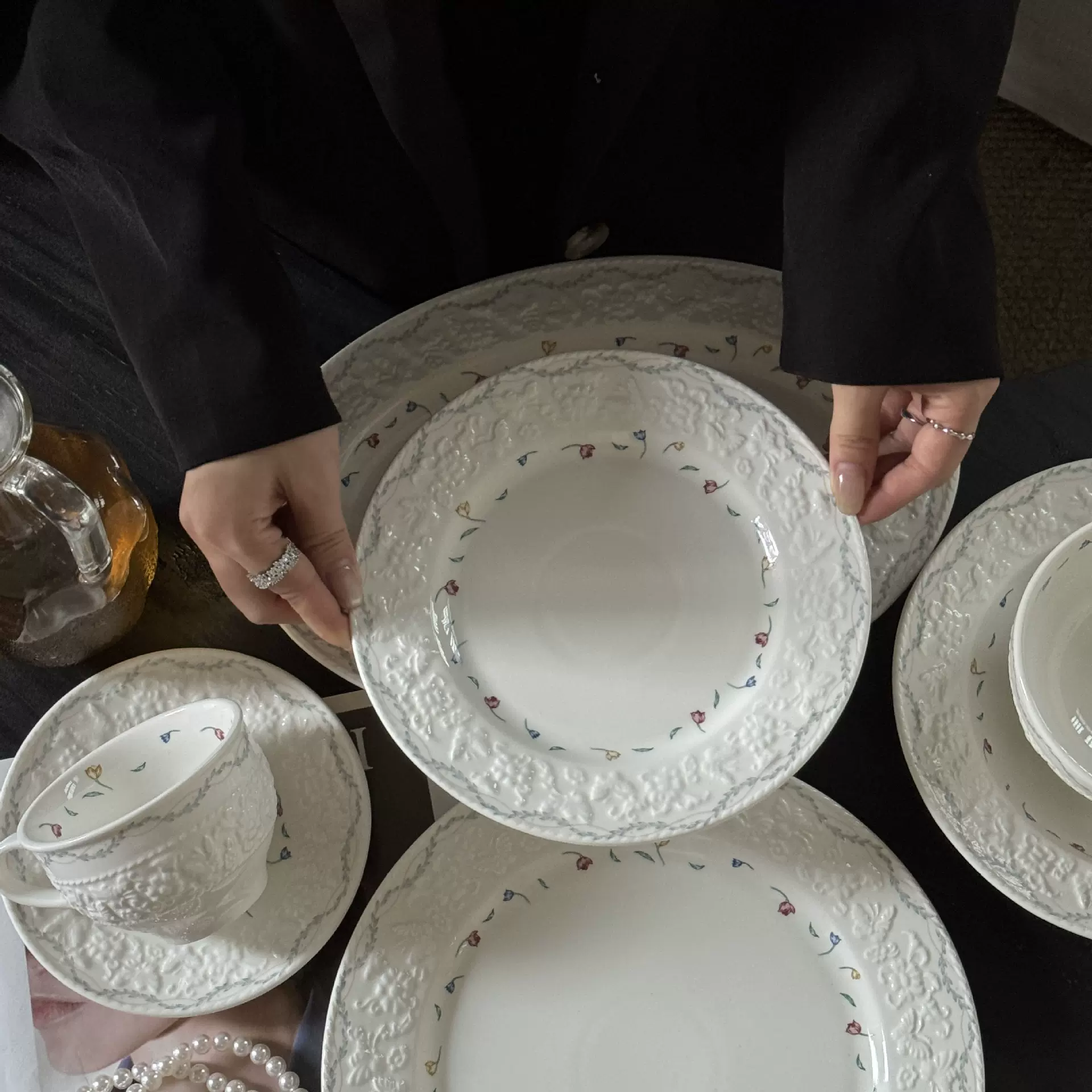 法式 中古假日浪漫碎花庄园浮雕花卉陶瓷盘碗甜品盘汤盘餐具套装