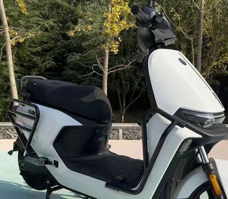 No.9 M395cmax Flash Rider Guardrail, No.9 M95C+ Electric Vehicle m3 Bumper, Anti-Collision Frame, Rear Cargo Rack Accessories