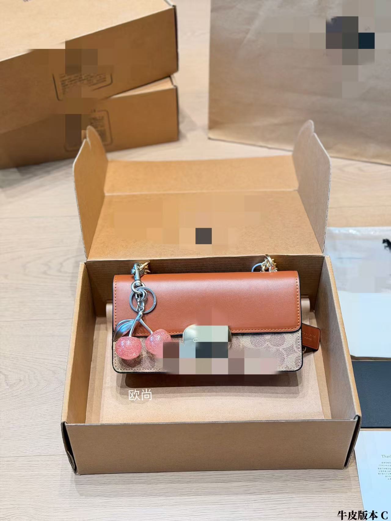 Zəncirli Retro Çiyin və Çarpaz Çanta, Kiçik Kvadrat Qadın Çantası