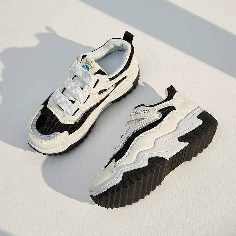 2026 nueva explosión primavera y verano cuatro estaciones de malla de moda deportiva casual zapatos de mujer cómodos suaves