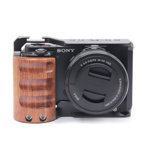 Suitable for Song zve10 rabbit cage wooden handle protection frame Sony ZV-E10 camera frame multi-position expansion