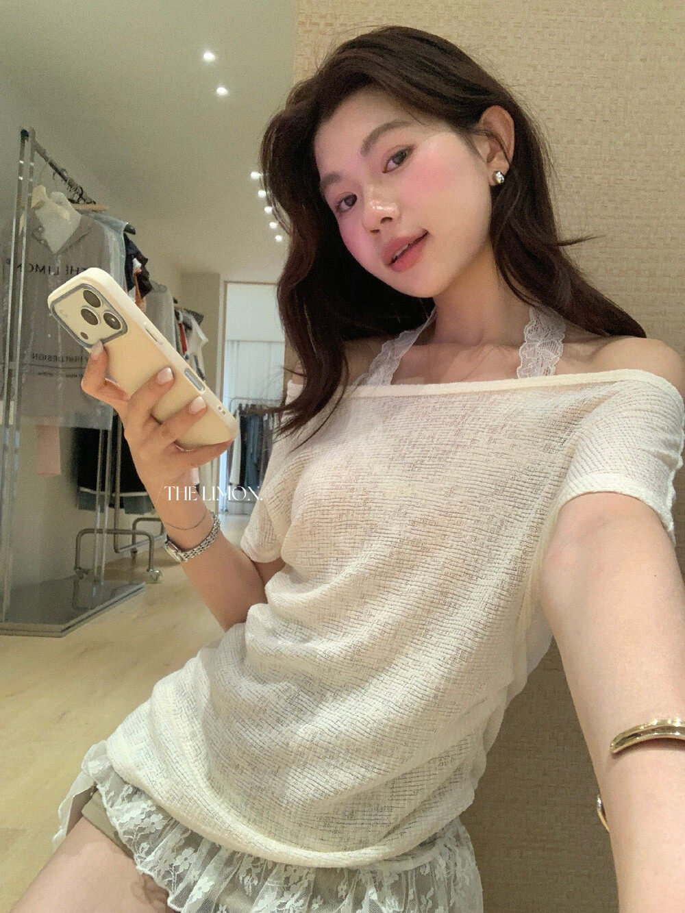 Bộ áo khoác chống nắng lệch vai kết hợp áo hai dây ren cổ yếm nữ tính mùa hè — màu mơ chi tiết 23