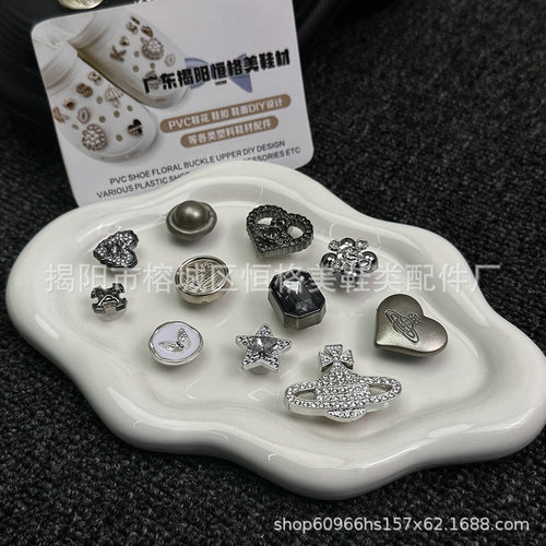 Lost Saturn Hole Hole Shoes Shoe Flower Suitable for Cross Accessories Decoration Buckle Empress of China High-end Detachable Shoe Buckle 