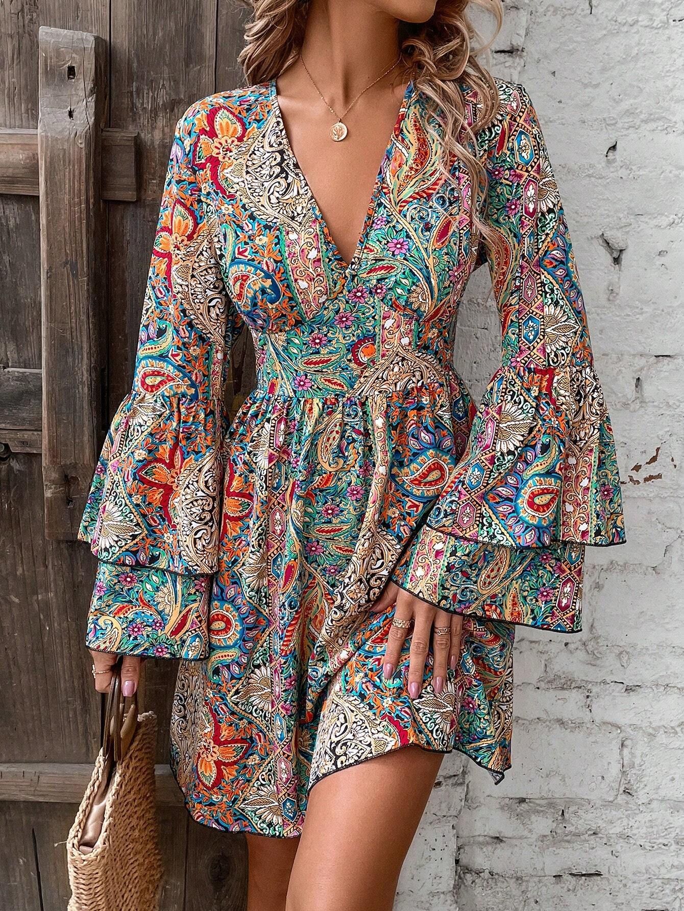 Vestido Elegante con Estampado Floral, Cuello en V y Mangas Acampanadas para Mujer, Primavera 2026, Estilo Europeo y Americano image 6