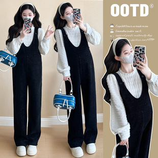 Real shot in stock pregnant women autumn and winter clothing fleece-lined padded suspenders suit 2024 new