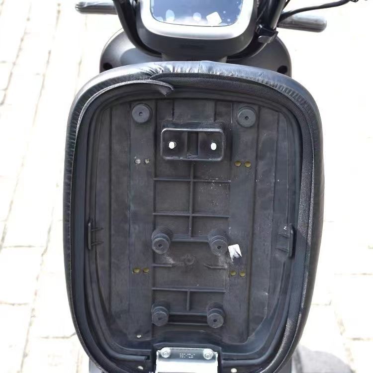 New national standard electric vehicle seat cover Shenyuan A7A8, universal for all seasons, sun-proof, heat-insulating, waterproof leather cover, direct from the manufacturer