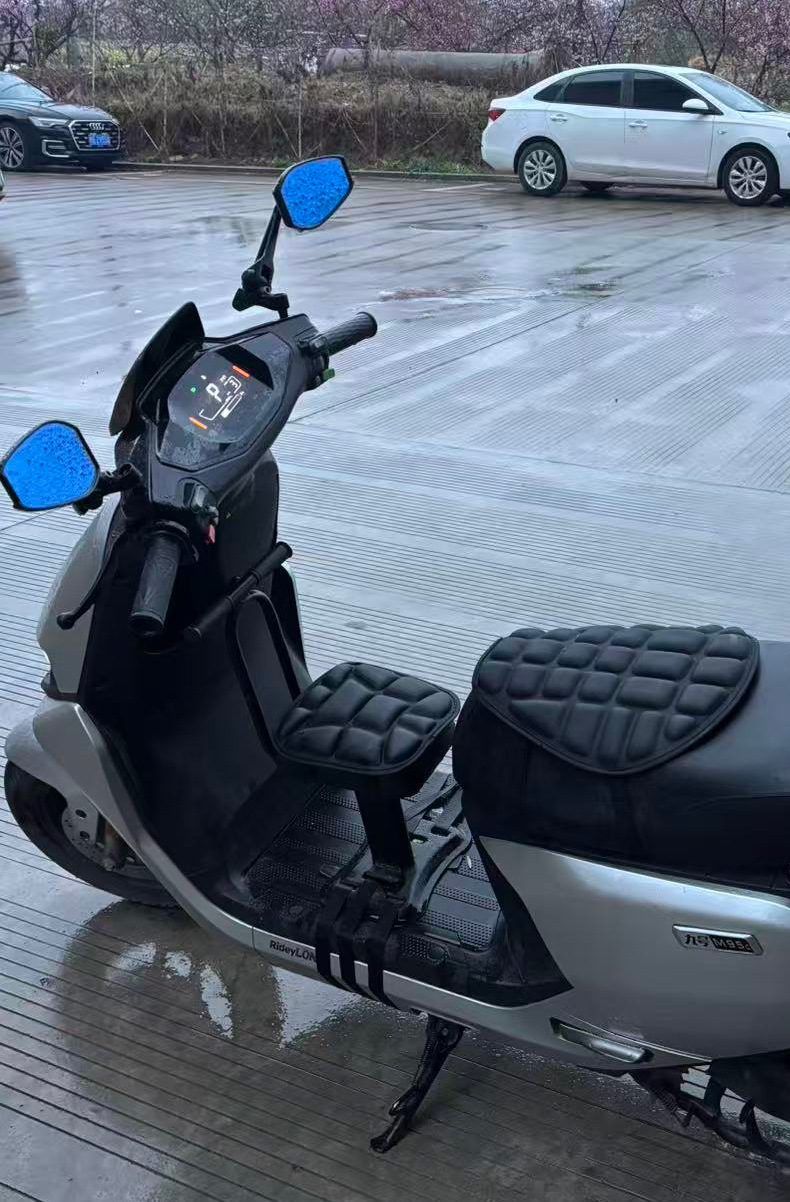 Motorcycle Shock-Absorbing Seat Cushion No. 9 Cooling and Breathable Rider Motorcycle Shock-Absorbing Seat Thickened Pedal Soft Elastic Anti-Slip Seat Cushion