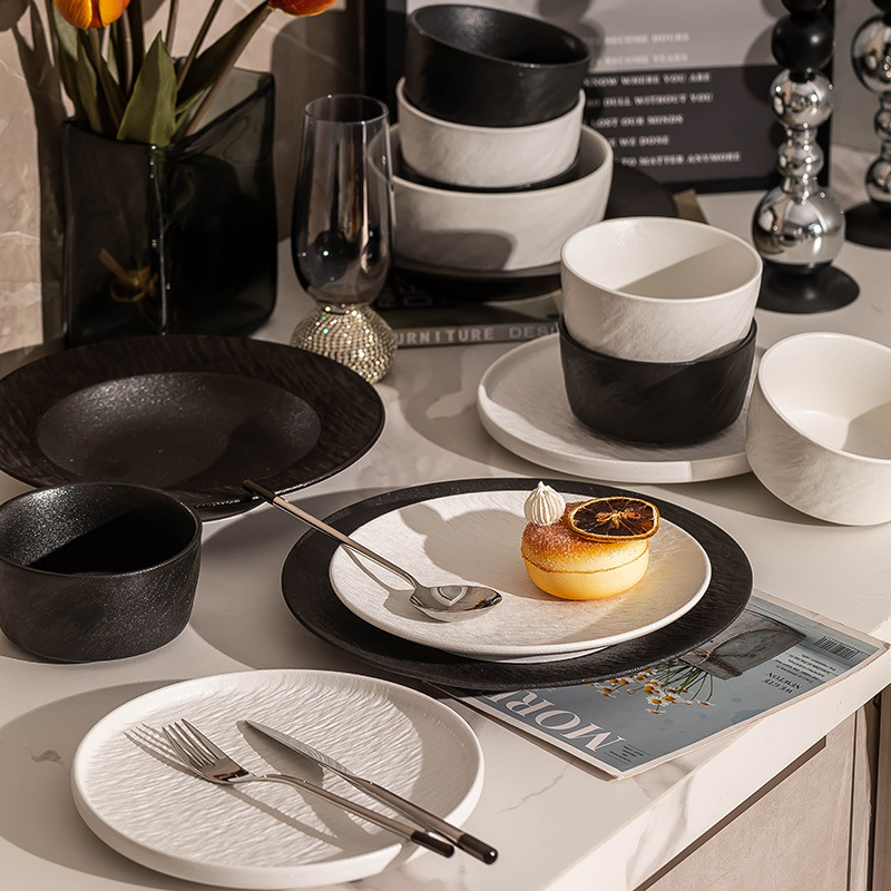 High-End Black and White Ceramic Rice Bowls and Plates Household Tableware Simple Frosted Ceramic Underglaze Color Bowls and Plates