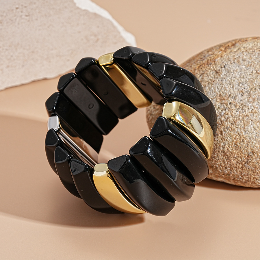 Pulsera geométrica con costuras irregulares de acrílico europeo y americano, personalidad retro, temperamento exagerado, sentido avanzado, joyería de nicho femenina