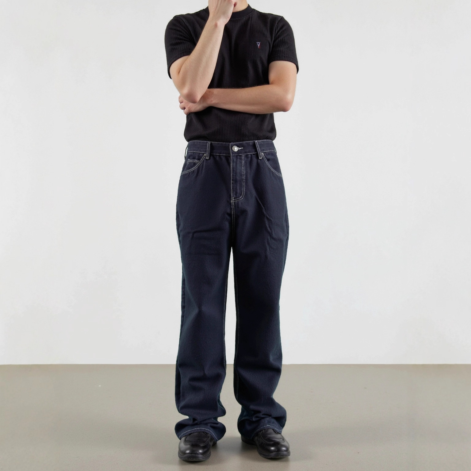 KZD男装|高街风Vibe水洗黑牛仔裤微喇剪裁白线缝制Kenij潮酷版型