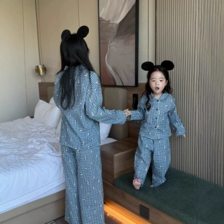 可爱亲子居家服套装2025秋季新款卡通动物史努比印花纯棉长袖套装