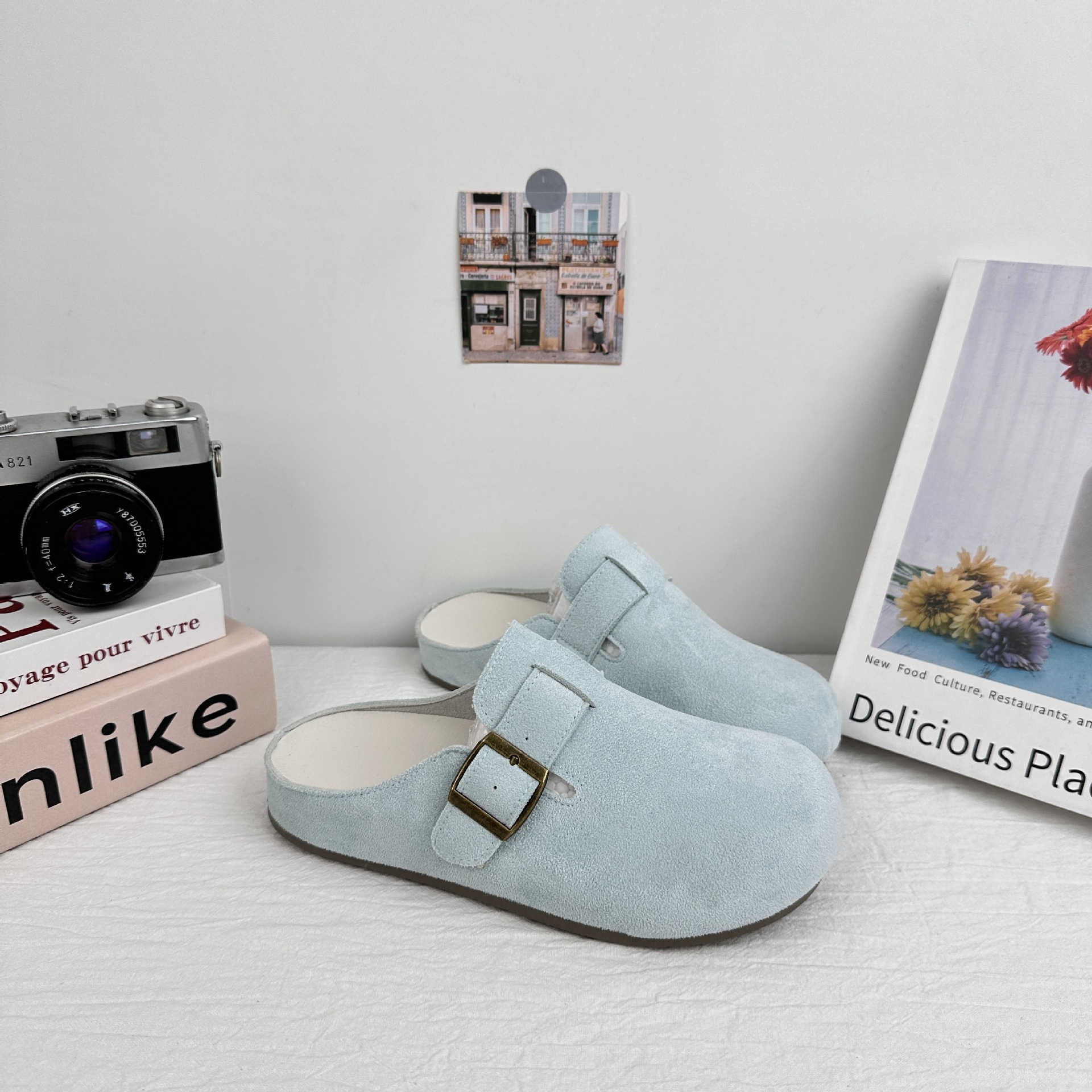 Zapatillas de tabla de onda lejana para mujer 2025 nuevos zapatos Birkenstock para mujer estilo caliente de verano medias zapatillas Baotou ropa exterior sandalias de todo fósforo en nombre del cabello