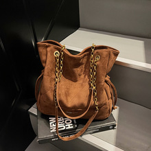 欧美抽绳购物袋小众新款大容量慵懒风气质通勤包麂皮绒链条单肩包