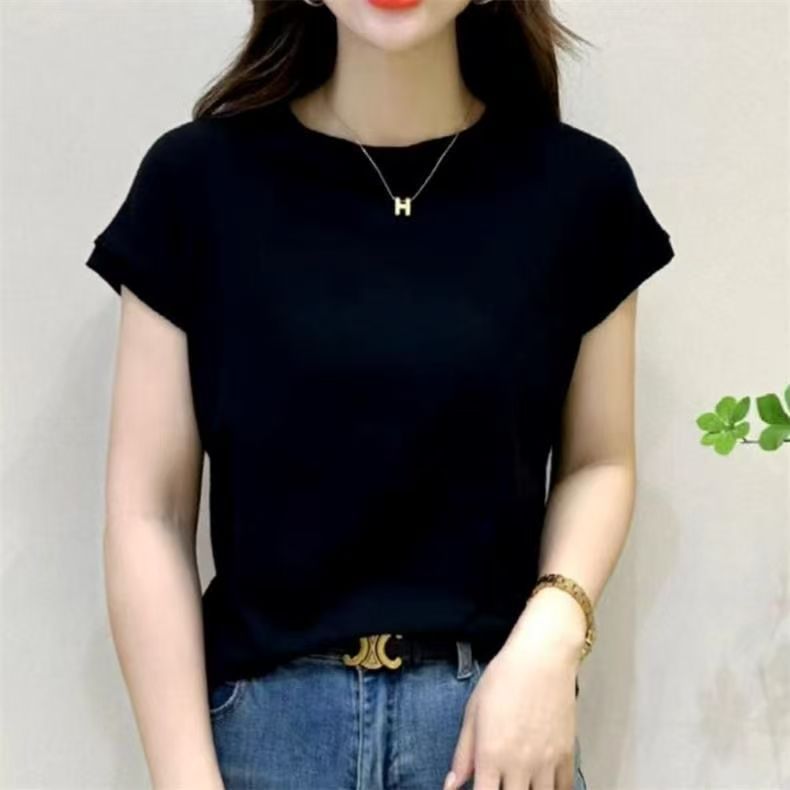 검은색