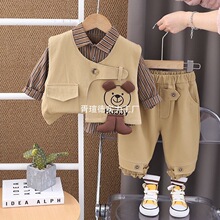 宝宝春装套装2025新款男童帅气工装三件套春秋季婴儿童男孩衣服潮