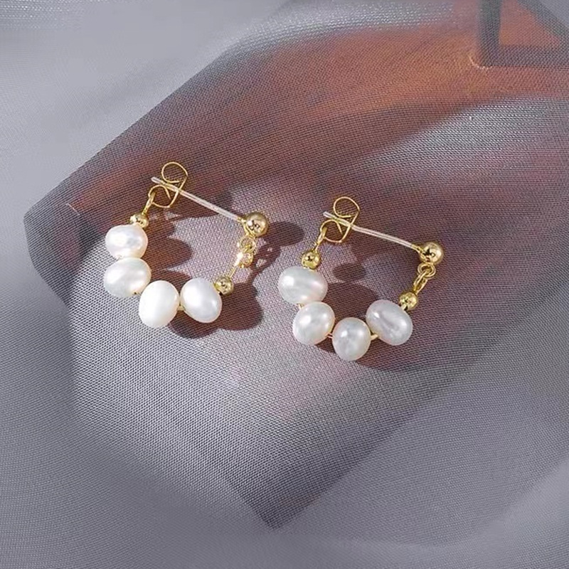 Fashion Geometric Pearl Plating Earrings 1 Pair display picture 6