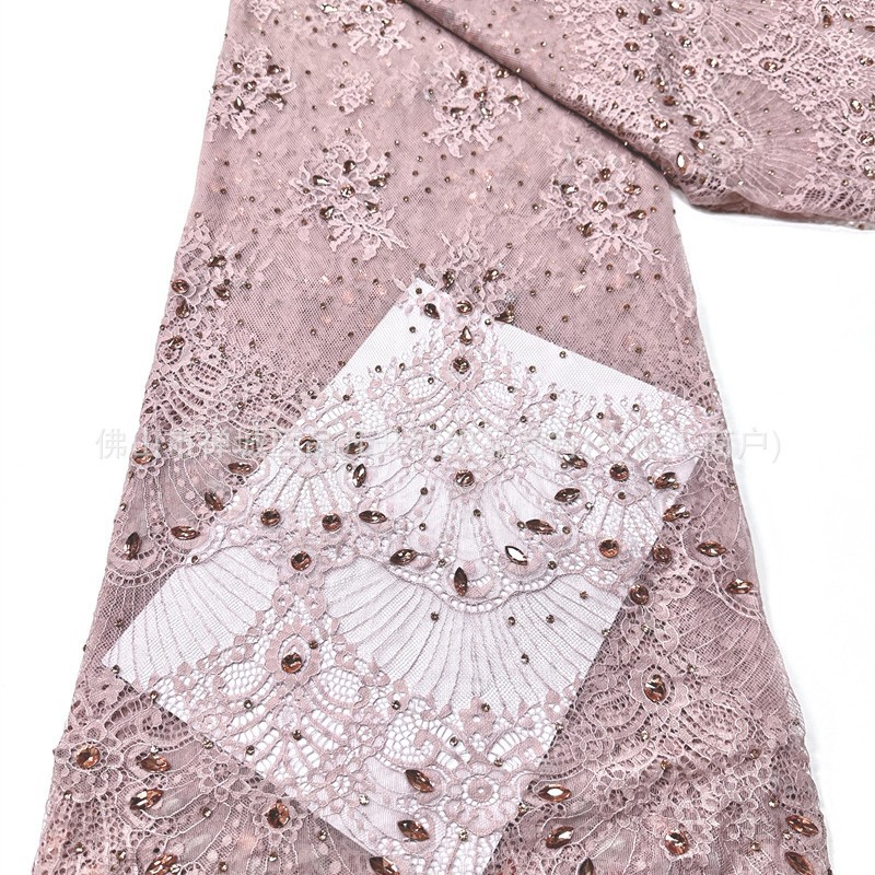 Tejido de encaje retro francés bordado rosa claro tela de malla de perlas de clavos vestido de boda