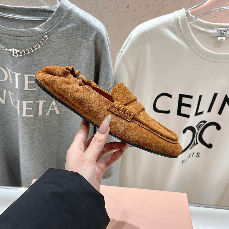 Dongguan Houjie ~ 2025 nuevo confort de suela suave no se cansa, estampado de leopardo de un pie, zapatos de frijol, zapatos Lefour.