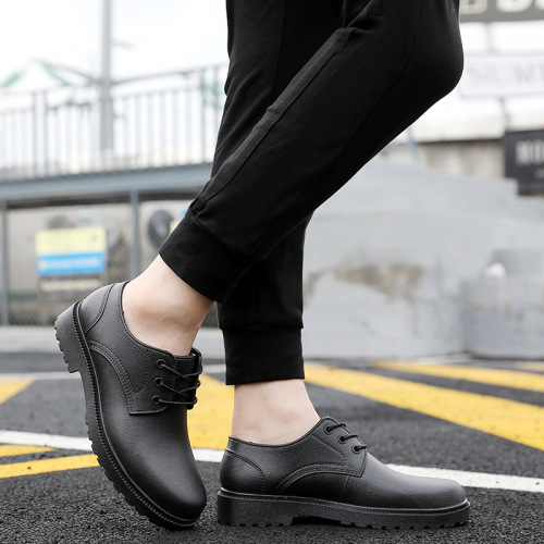 Men's Fashion Rain Boots Low Top Water Shoes Waterproof Non-slip Rain Boots Low Profile Durable Garage Kitchen Work Flat Rubber Shoes Trendy