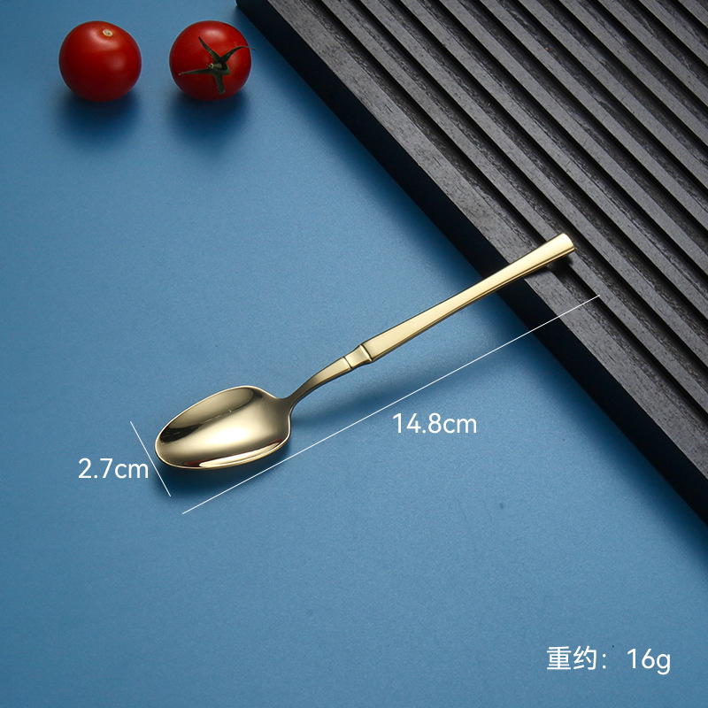 クロスボーダー小ウエストステンレス食器ホテル洋食ステーキナイフとフォークヨーロピアンメインテーブルナイフ、フォークとスプーン4ピースギフトボックス|undefined