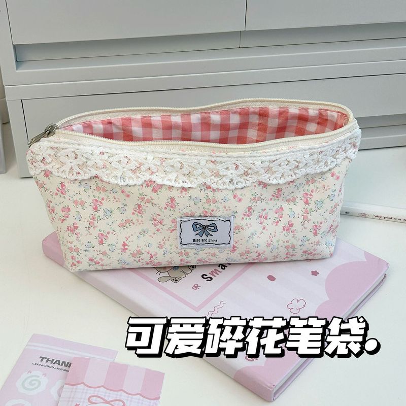 大容量高颜值女生新款碎花粉色笔袋可爱ins学生简约文具小众收纳|undefined
