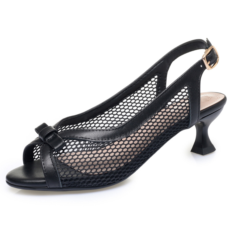 Sandal peep toe nữ gót vuông da thật, mũi hở, quai hở gót, phong cách thời trang — màu đen