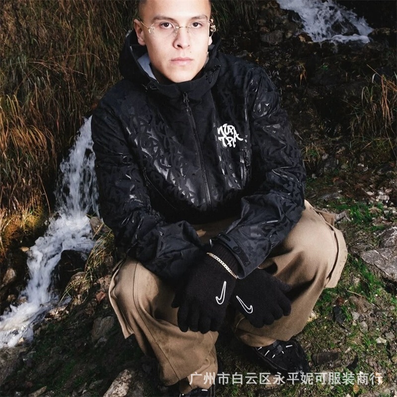 Correct Version of Mertra Waterproof Jacket, Water-Soluble Full-Print Street Hip-Hop Hardshell Jacket Correct Version of Mertra Waterproof Jacket, Water-Soluble Full-Print Street Hip-Hop Hardshell Jacket