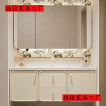 ��ʽ������@ԡ�ҙ�ϴĘ��Շ����Rһ�w���y��ϴ���մ�һ�w���p��