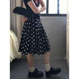 �nϵ��ɫ���c����ȹŮ2026�¿��ļ��@�������ȹ��a���޶�ȹins