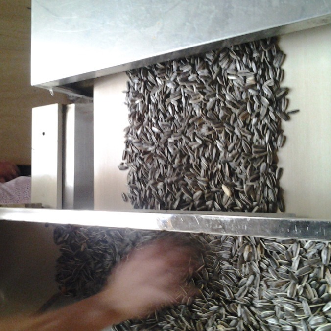 藤椒鸡丹棱冻粑青神腊肠特色产品灭菌设备枣夹核桃灭菌生产线