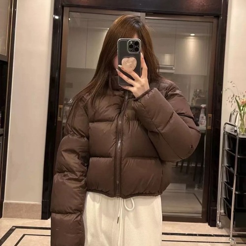 Women's winter short sleeve loose coat for small figures, 2024 new cotton padded jacket, Kendo style, thick Korean version cotton puffer jacket