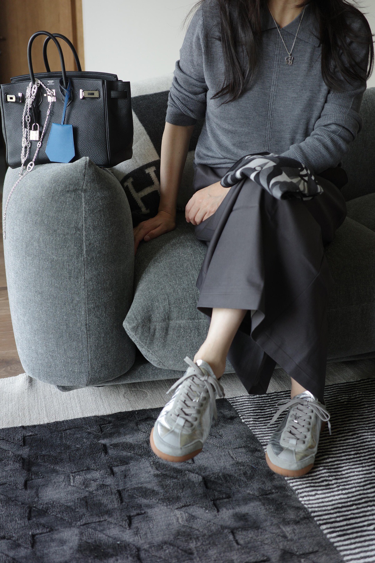 Versión de piel de oveja, zapatos de cuero con fragancia pequeña, suela gruesa, zapatos de entrenamiento alemanes plateados, zapatos de todo fósforo con cordones para mujer, zapatillas deportivas casuales