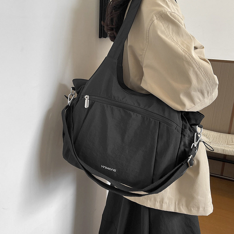 Túi tote nữ cỡ lớn chất liệu nylon nhẹ, túi đeo vai và đeo chéo tiện lợi — Khói tím, Quân đội xanh, màu be, màu nâu chi tiết 27