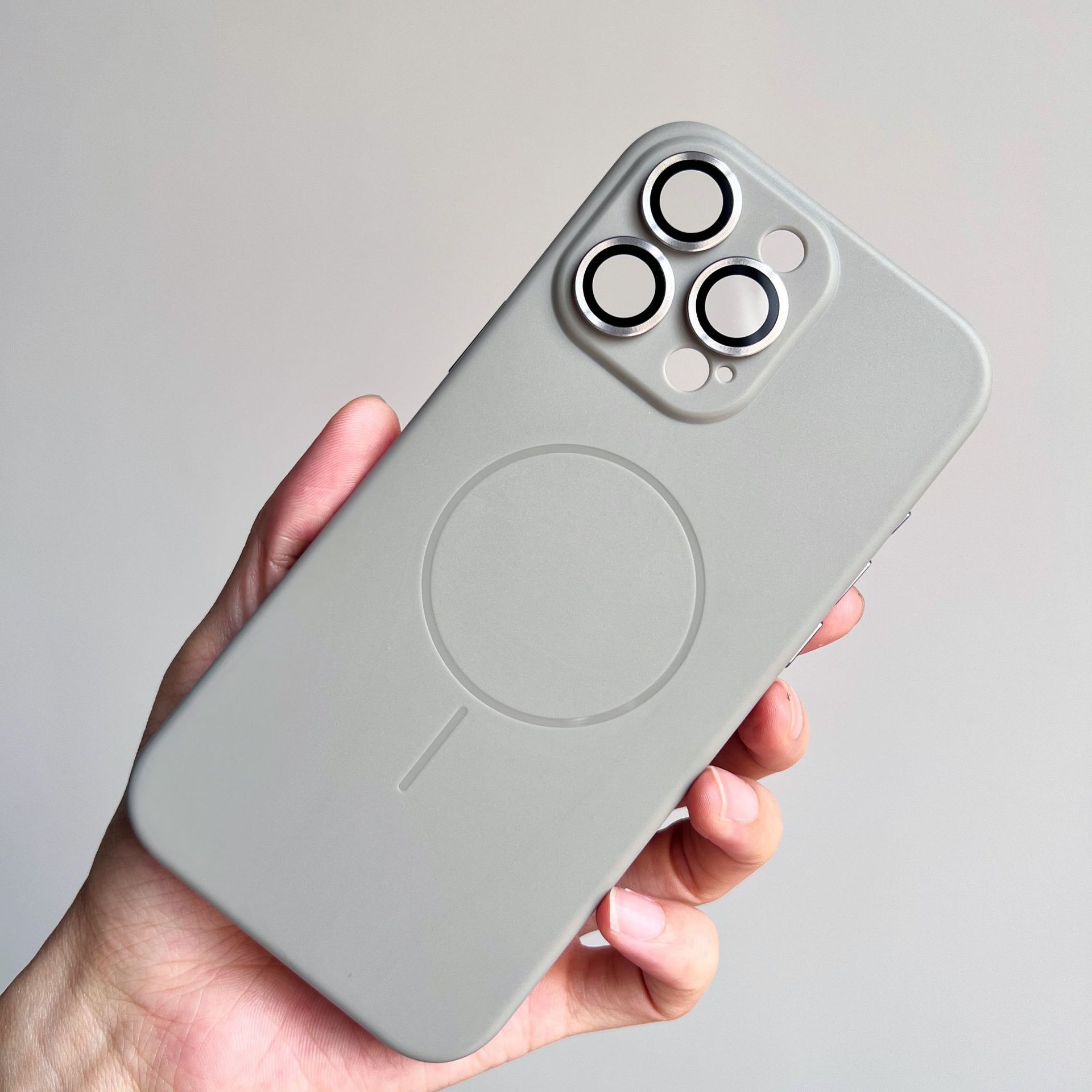 适用iPhone16手机壳tpu材质磁吸功能玻璃护镜内贴绒布外贸新款