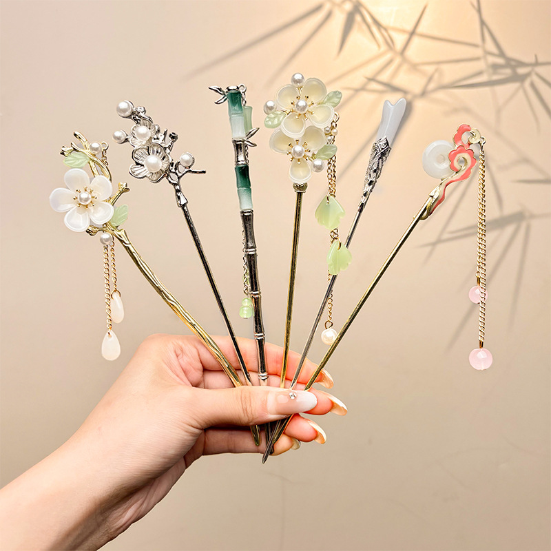 Estilo antiguo hanfu accesorios para el cabello Cabeza trasera updo horquilla para el cabello estilo chino chica paso sacudir tocado borla horquilla para el cabello accesorios para el cabello al por mayor