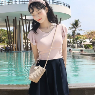 2026年新款温泉游泳衣女连体保守显瘦遮肚可爱日系学生仙女范ins