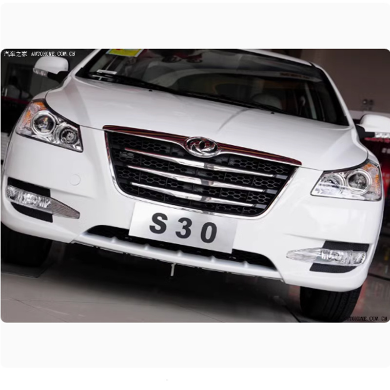 Soporte de cambio de lámpara Dongfeng 10 - 12 Fengshen S30 Hai 3 / 5 y otros soportes de lentes
