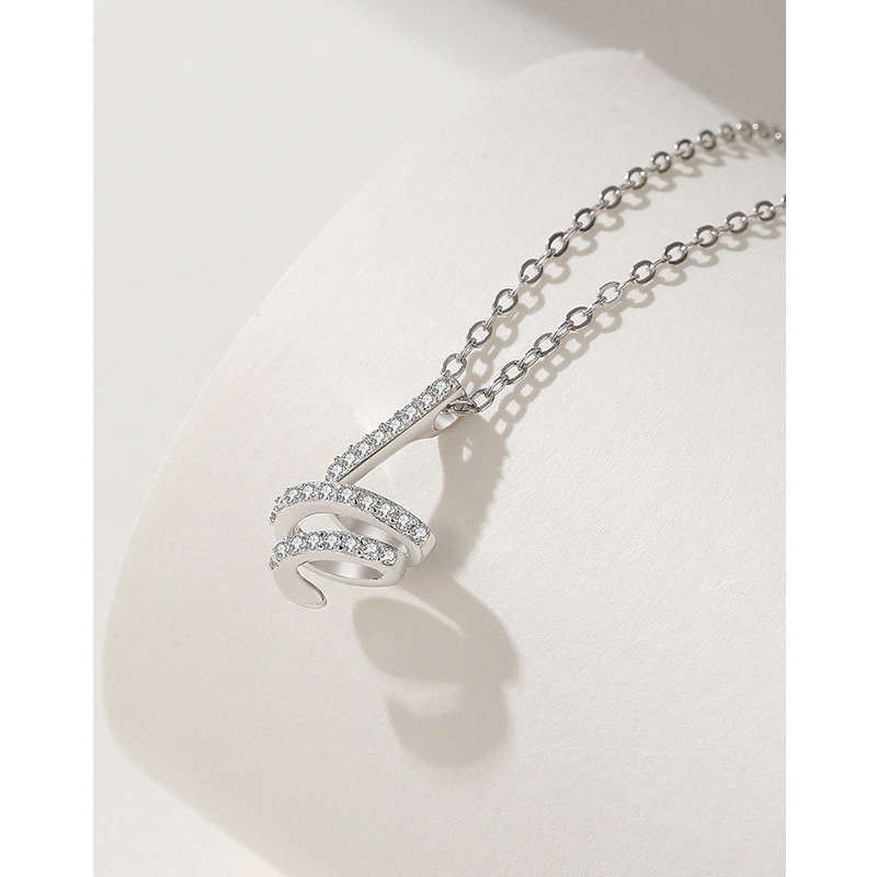 Collar de diamantes de plata esterlina 925 mujeres lujo ligero nicho simple versátil de alto nivel colgante collar de clavícula