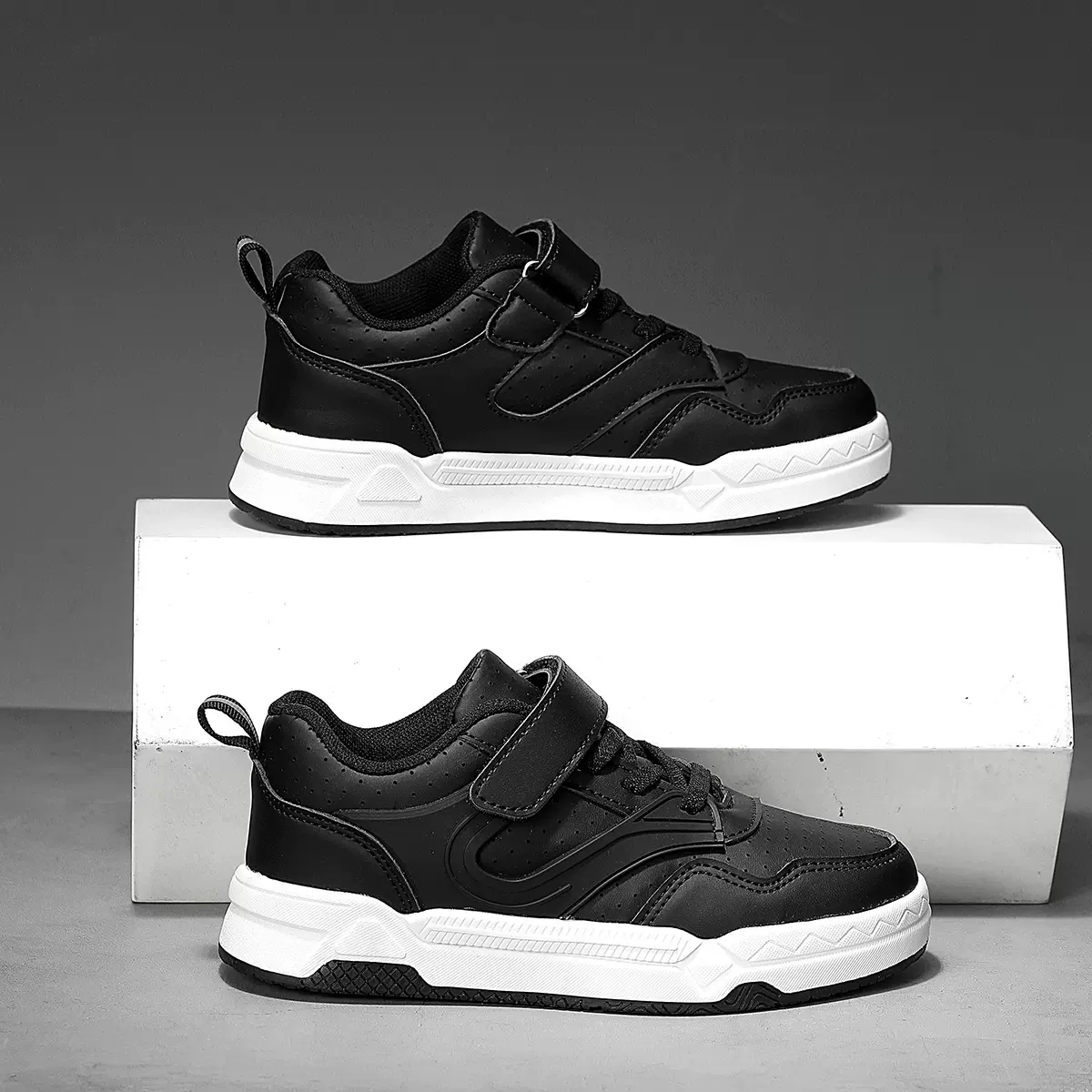 男童鞋6-12岁新款儿童板鞋轻便舒适运动鞋男童学生百搭休闲鞋