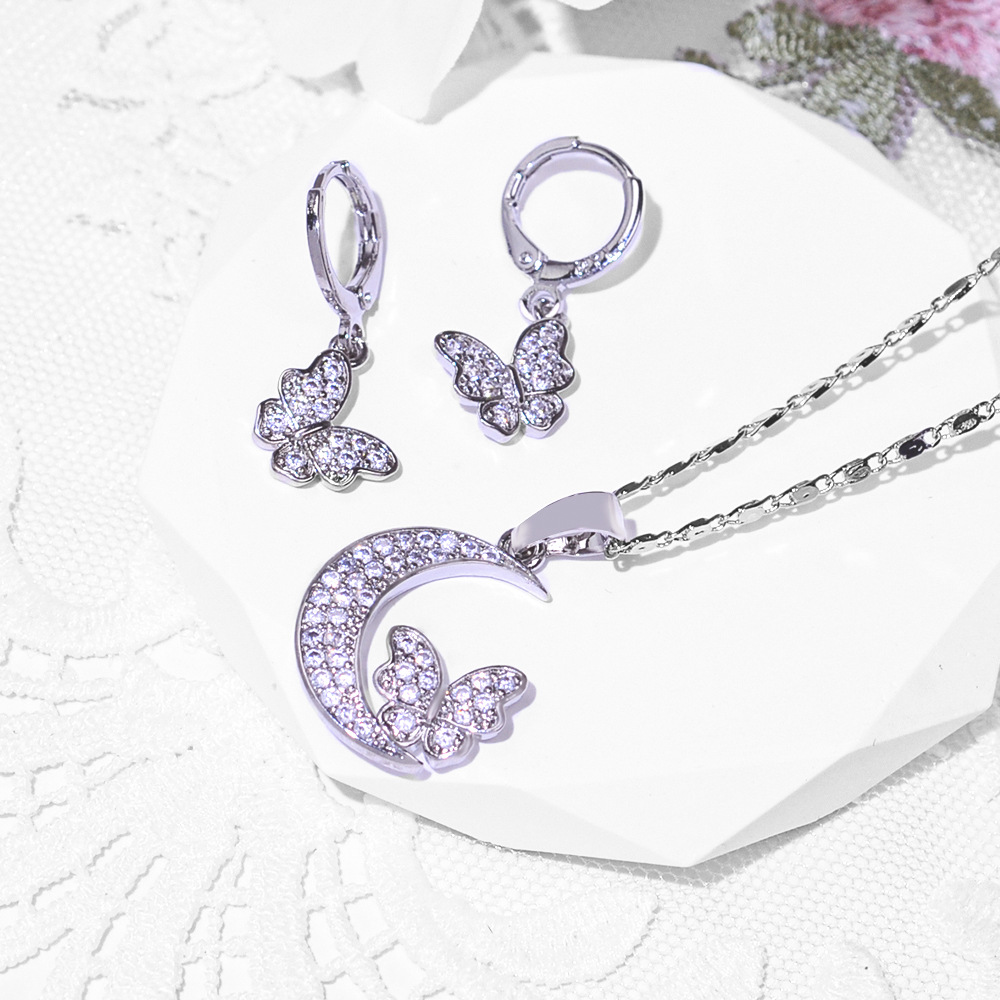 Europa y los Estados Unidos selección transfronteriza mariposa de luna diseño pendientes de zircon collar conjunto de joyería pendientes de mujer joyería colgante