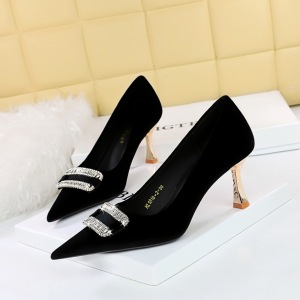 1818-K76 European and American Style Fashion Banquet Women's Shoes High Heel Shallow Mouth Pointed Xishi Suede Meta