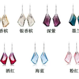 手链;项链;宝石耳饰