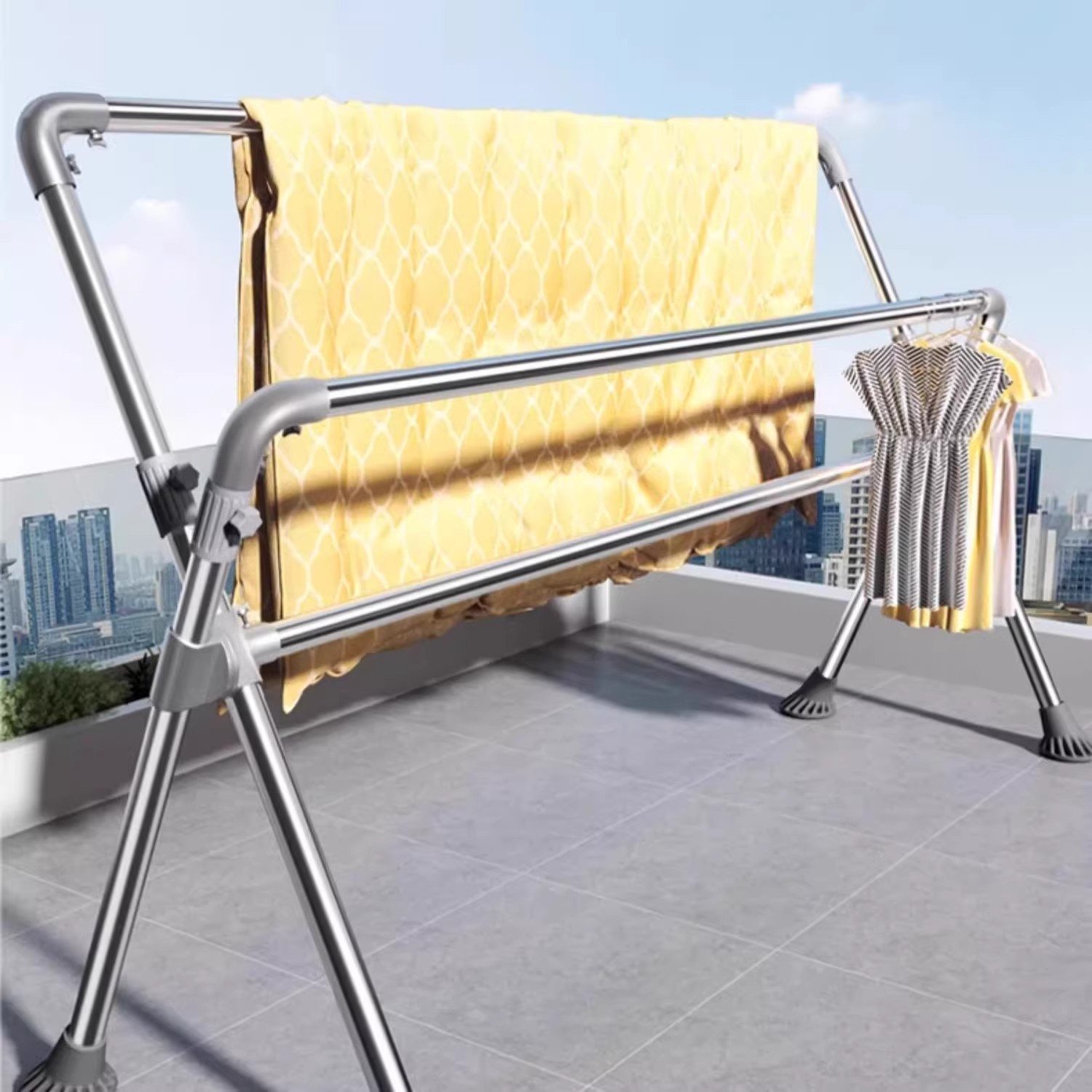 Balcony Clothes Drying Rack, Floor-Standing Folding Indoor and Outdoor Household Clothes Drying Rack, Multi-Functional Telescopic Clothes Drying Rod, Quilt Drying Artifact